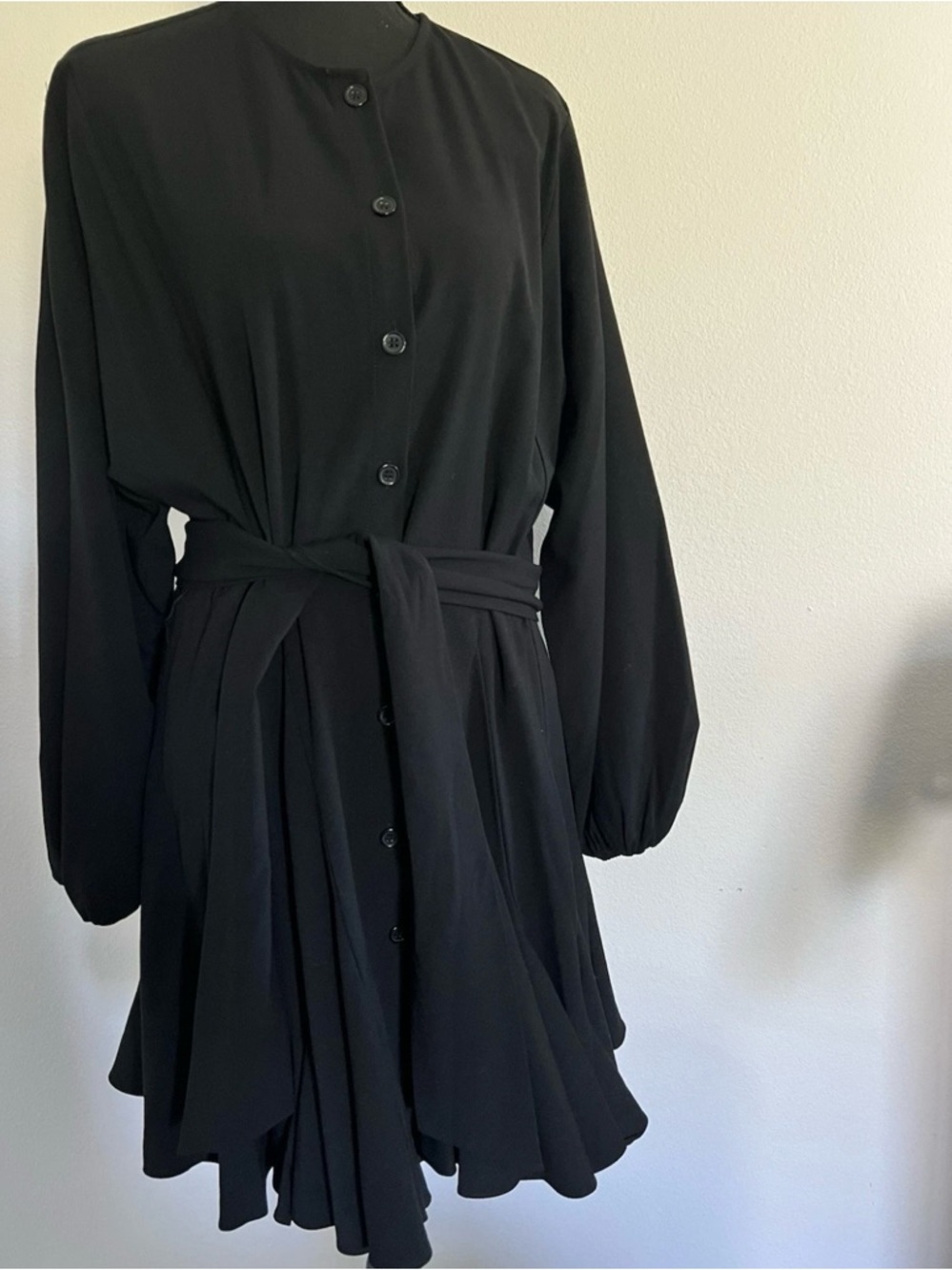 Gianni Bini Black Long-Sleeve Buttoned Belted Dress